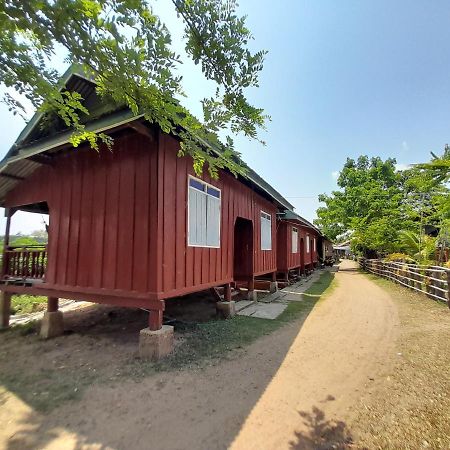 Vixay Guest House Sunset View Dondet Ban Donsom Tai ภายนอก รูปภาพ