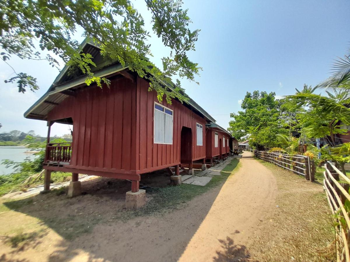 Vixay Guest House Sunset View Dondet Ban Donsom Tai ภายนอก รูปภาพ