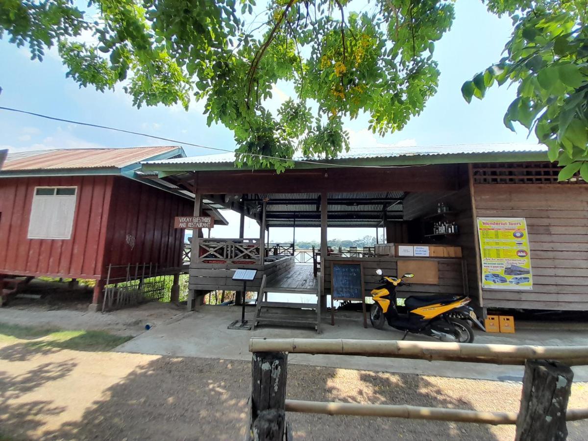 Vixay Guest House Sunset View Dondet Ban Donsom Tai ภายนอก รูปภาพ