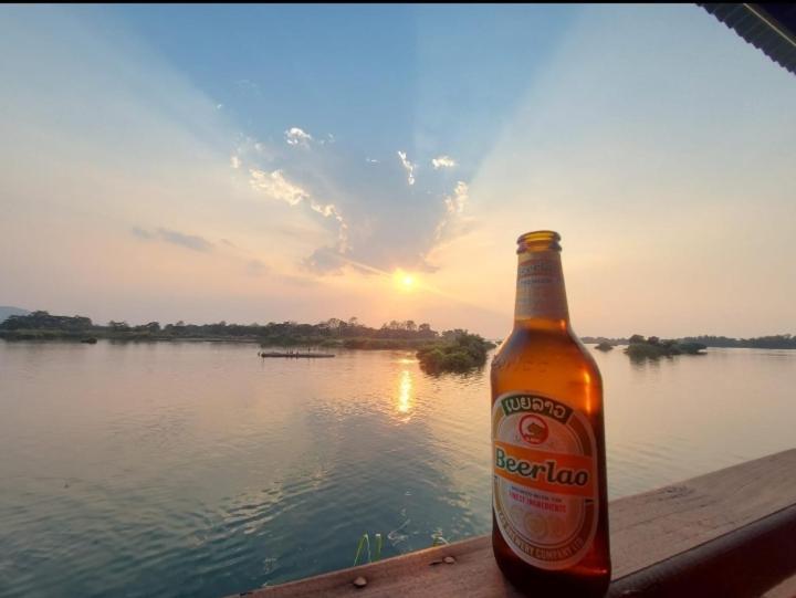 Vixay Guest House Sunset View Dondet Ban Donsom Tai ภายนอก รูปภาพ